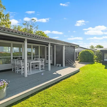 Feriehus Iven - 140m From The Sea By Interhome *